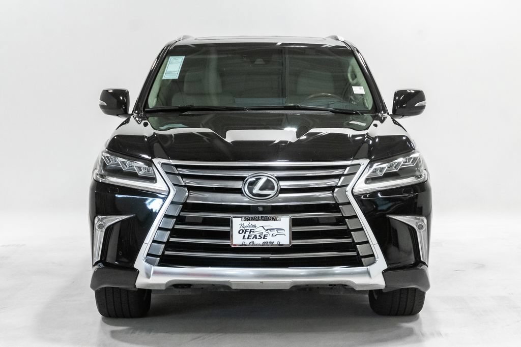 Used 2017 Lexus LX 570 4WD w/ Luxury Package image 5