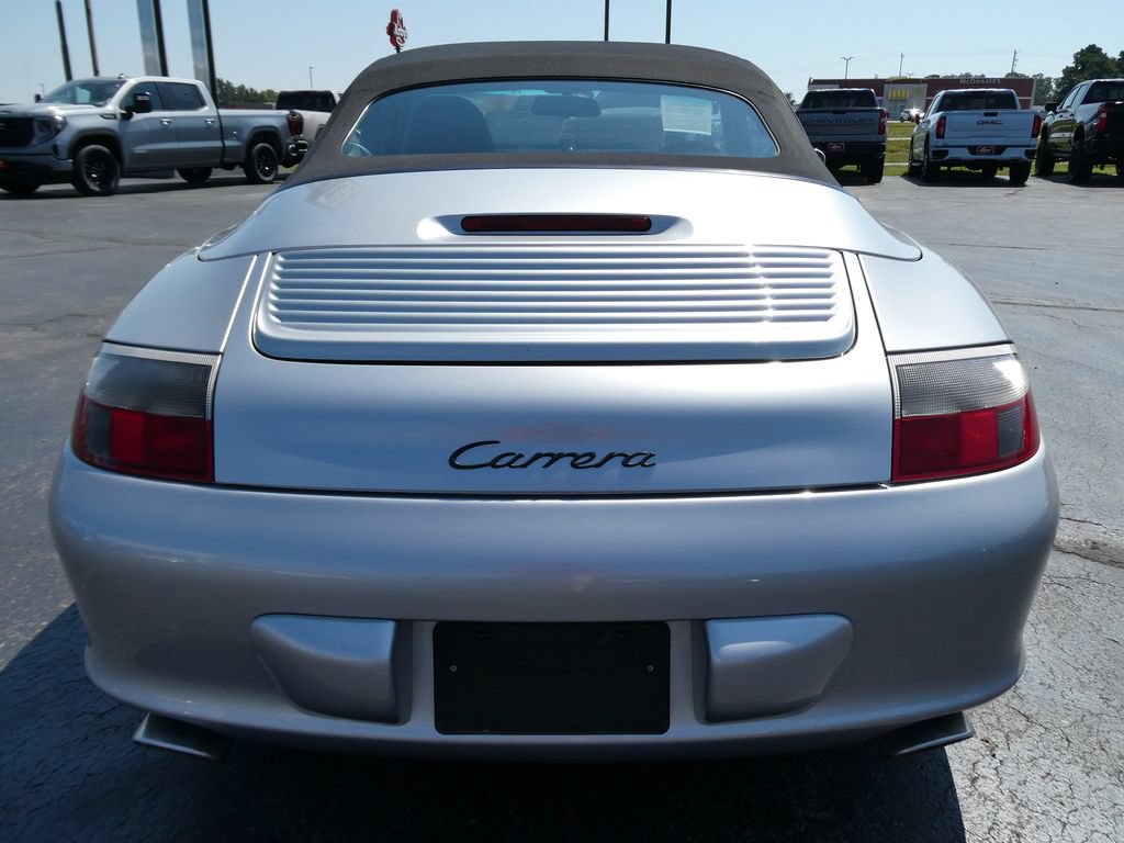 Used 2003 Porsche 911 Carrera RWD image 7