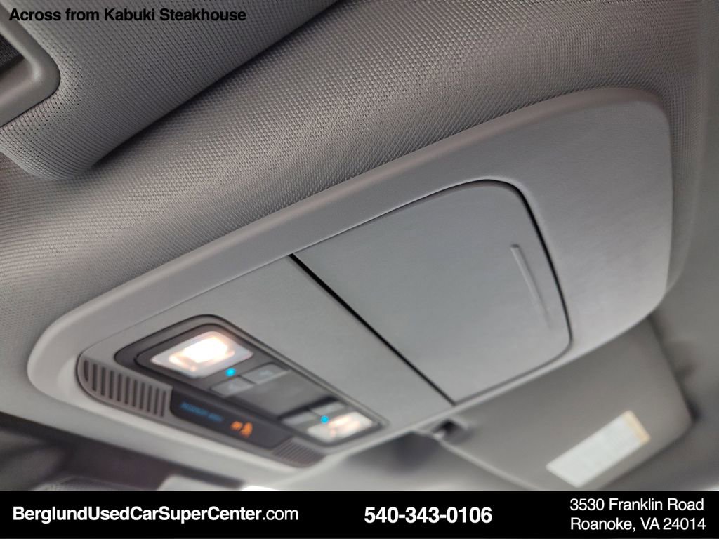 Used 2025 Ford F150 XLT w/ Equipment Group 301A Standard image 30