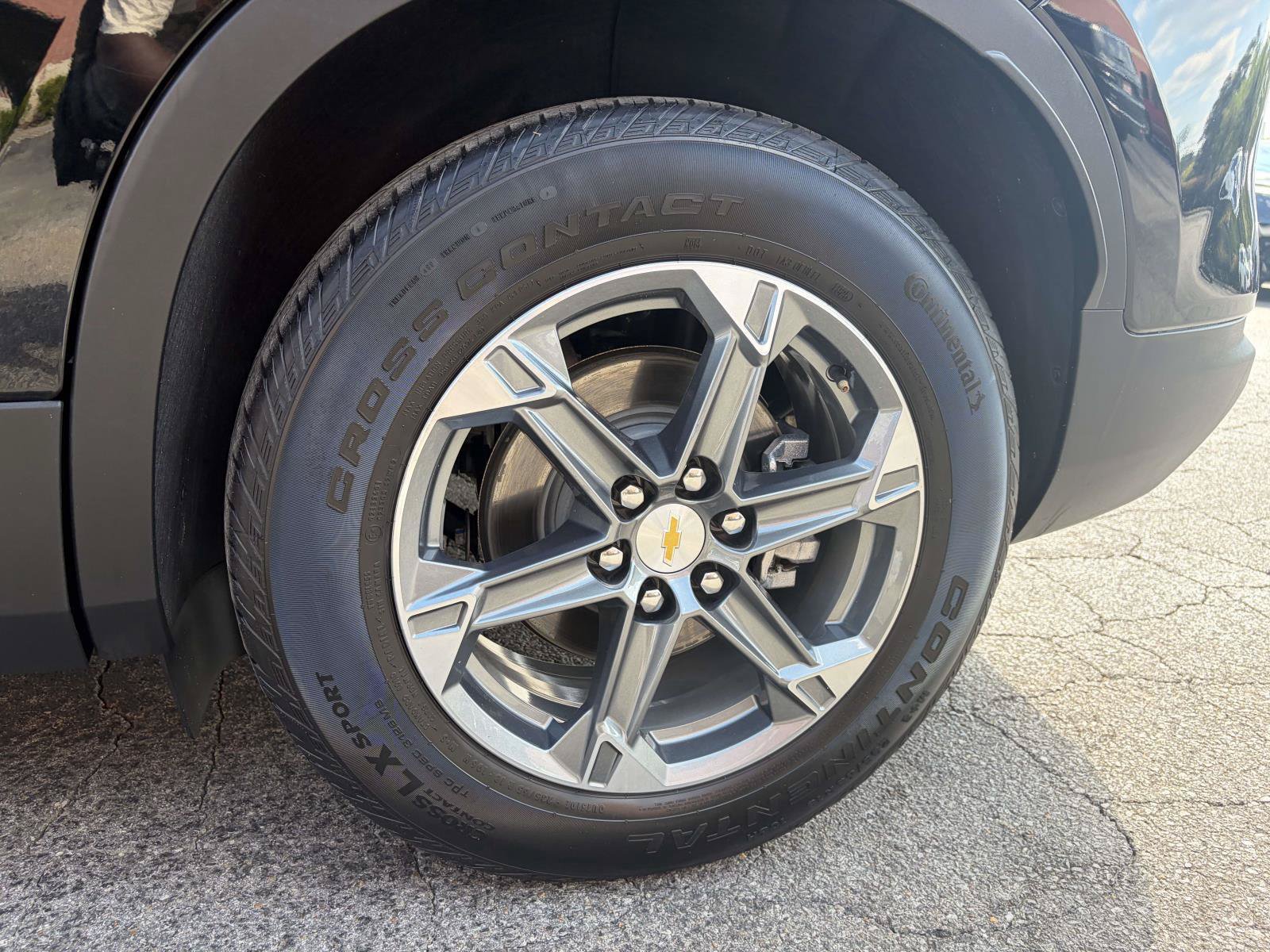 Used 2025 Chevrolet Blazer LT FWD image 28