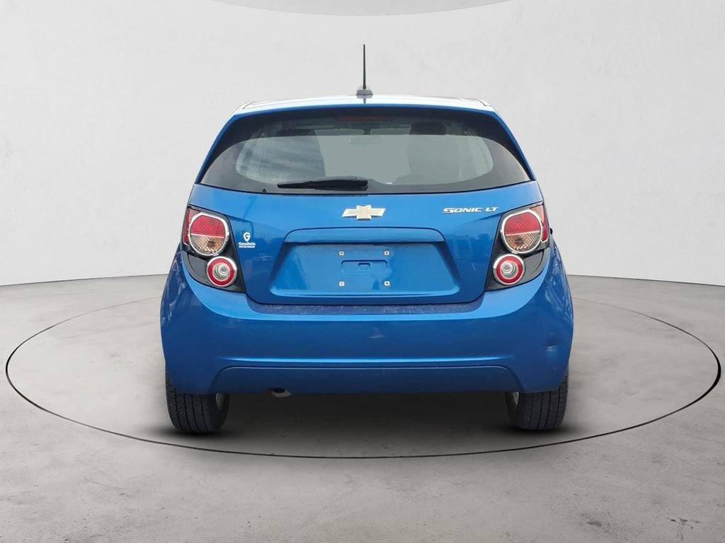 Used 2016 Chevrolet Sonic LT w/ Wheels and Fog Lamp Package FWD image 6