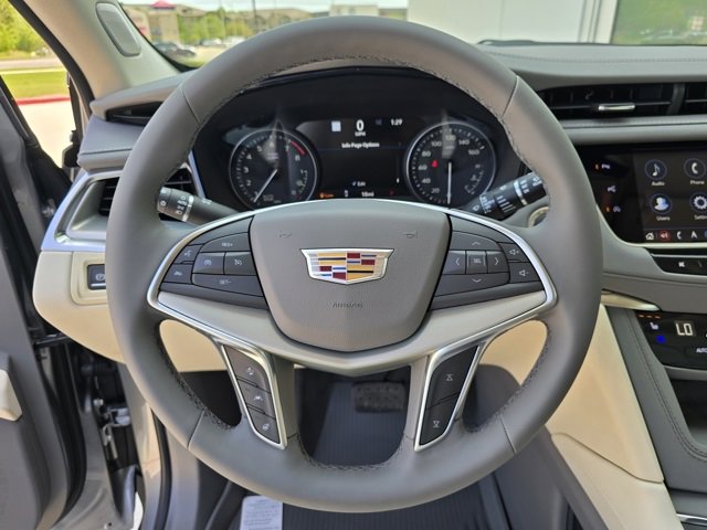 New 2025 Cadillac XT5 Premium Luxury w/ Technology Package image 21