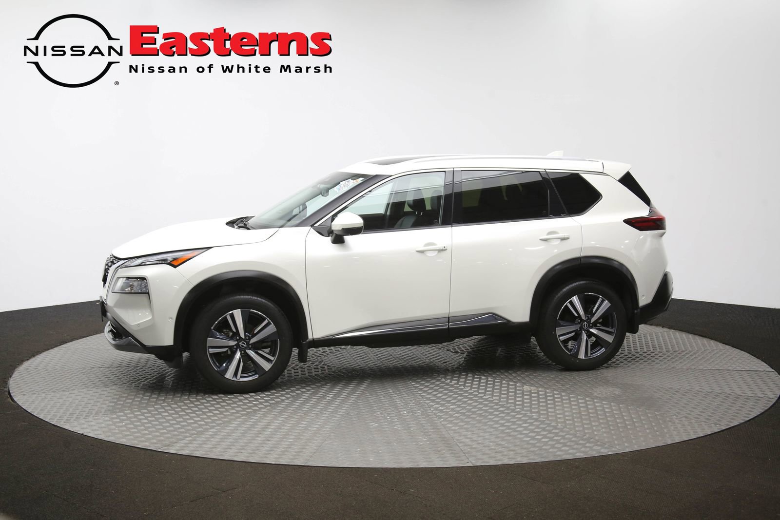 Used 2023 Nissan Rogue SL w/ SL Premium Package image 61
