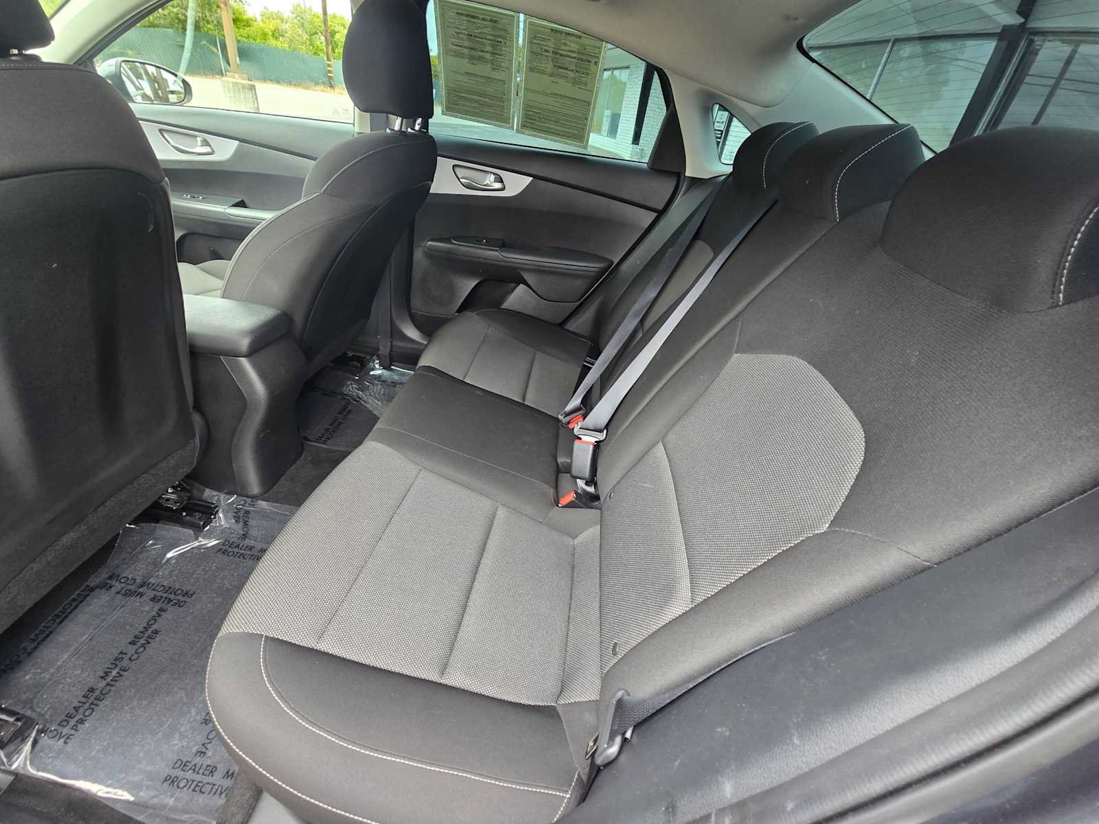 Used 2023 Kia Forte LXS w/ LXS Technology Package FWD image 17