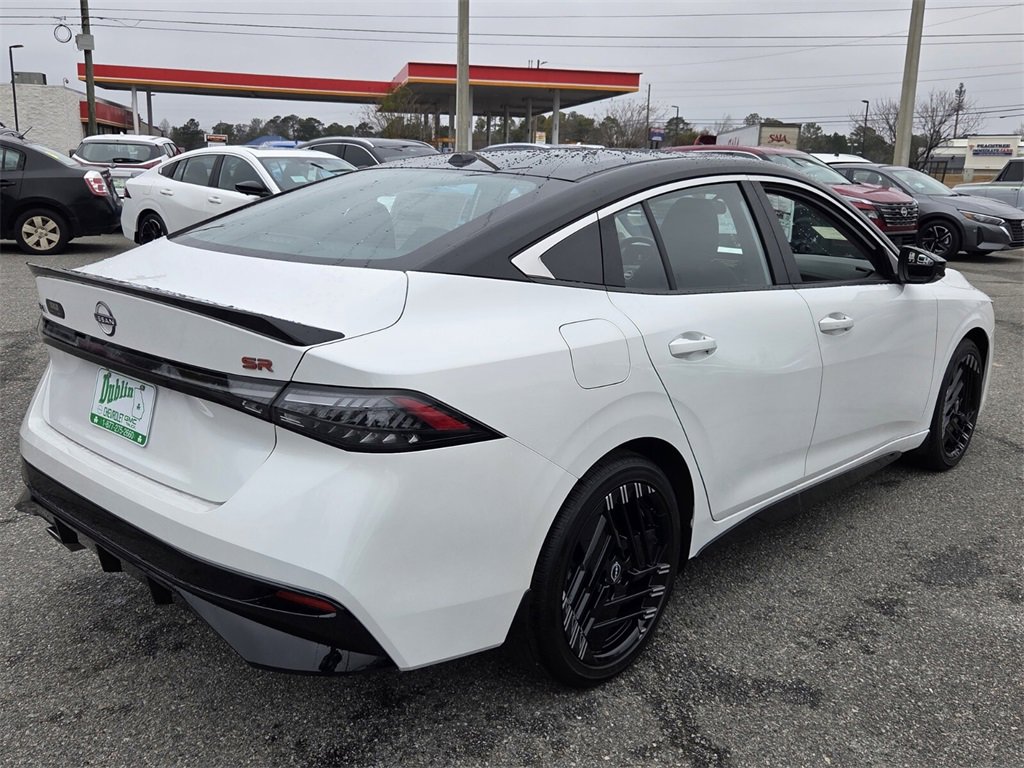 New 2026 Nissan Sentra SR image 10