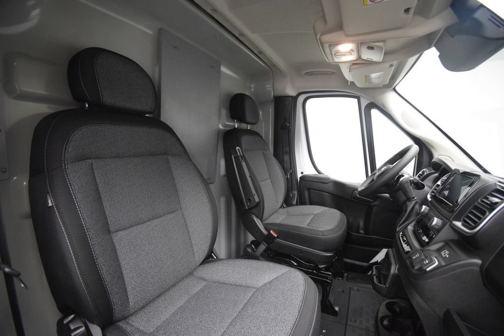 Used 2024 RAM ProMaster 2500 w/ Quick Order Package 22G SLT FWD image 17