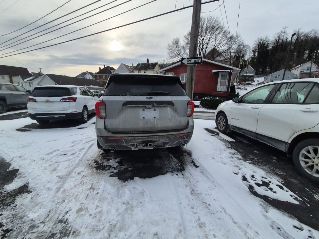 Used 2024 Ford Explorer ST-Line w/ Class IV Trailer Tow Package image 6