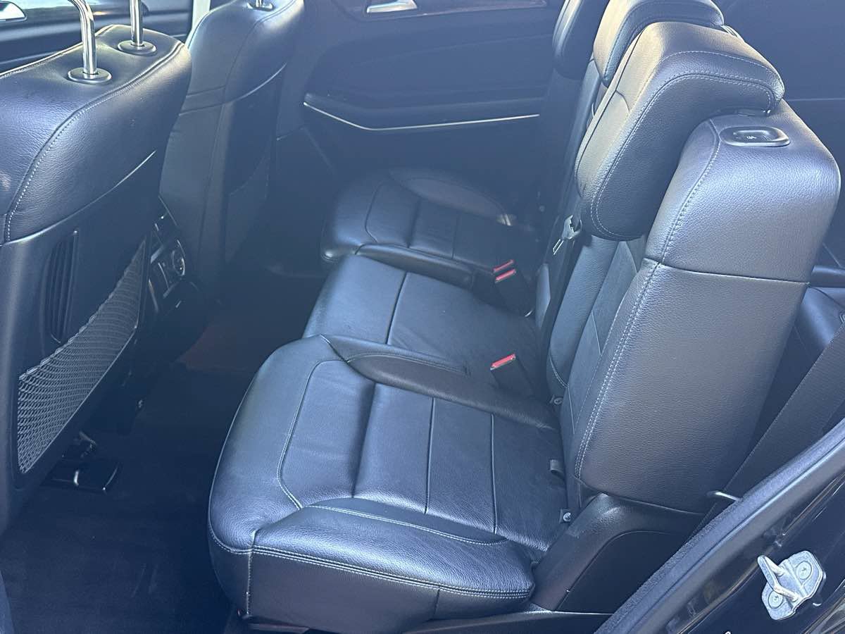 Used 2018 Mercedes-Benz GLS 550 4MATIC w/ Driver Assistance Package image 14