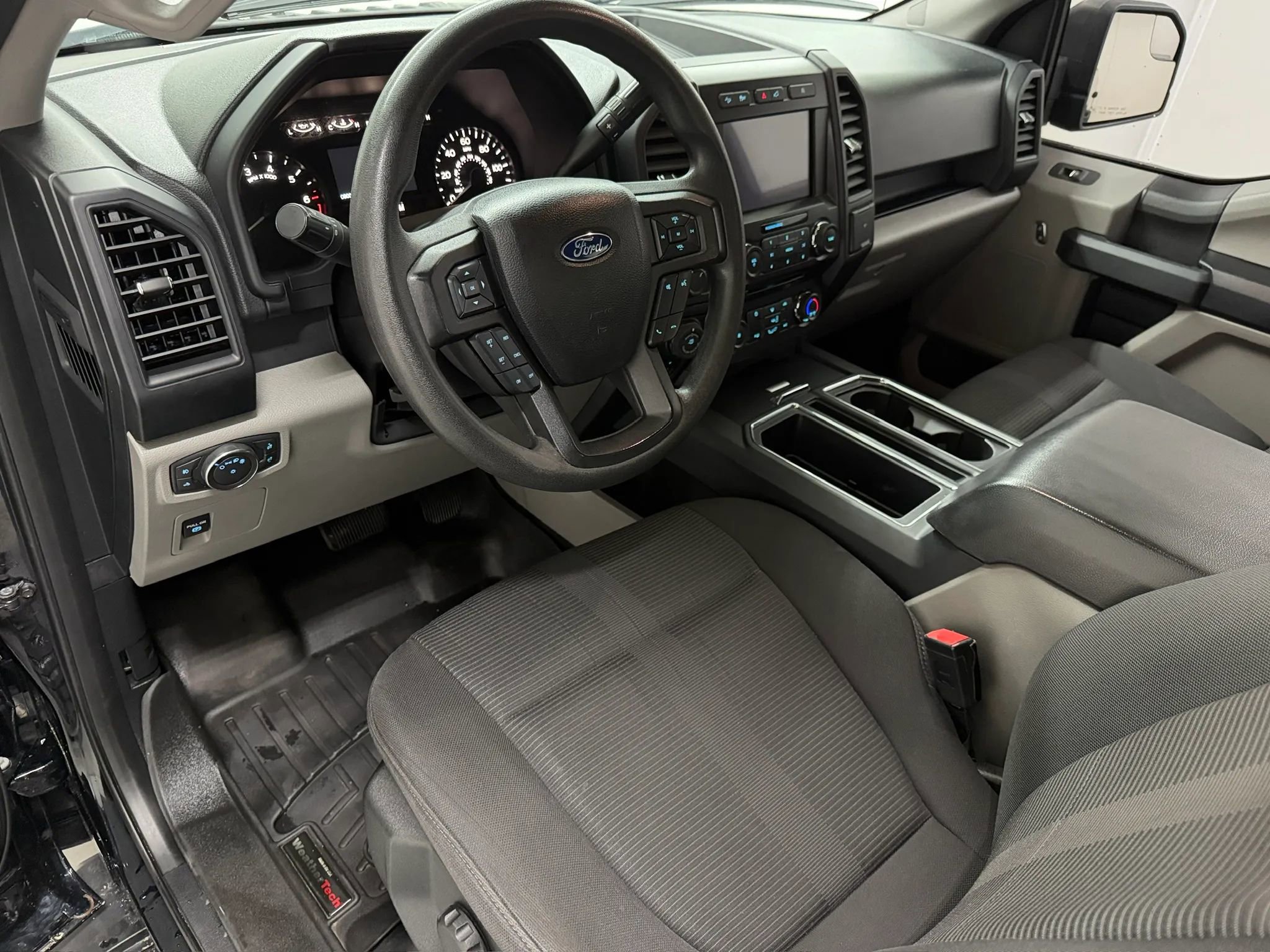 Used 2018 Ford F150 XL w/ Equipment Group 101A Mid AWD/4WD image 9