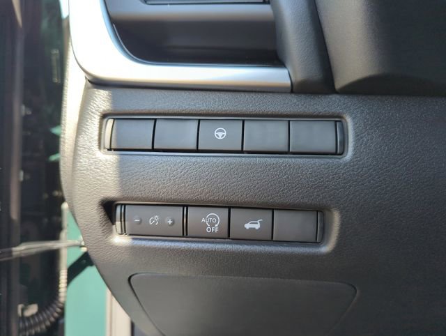 New 2026 Nissan Rogue SV AWD/4WD image 37