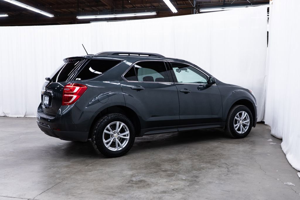 Used 2017 Chevrolet Equinox LT w/ Convenience Package FWD image 6