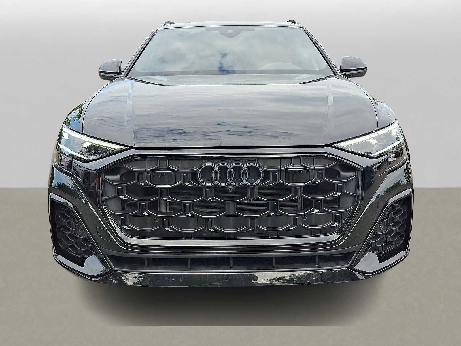 Certified 2024 Audi Q8 Premium Plus AWD/4WD image 35