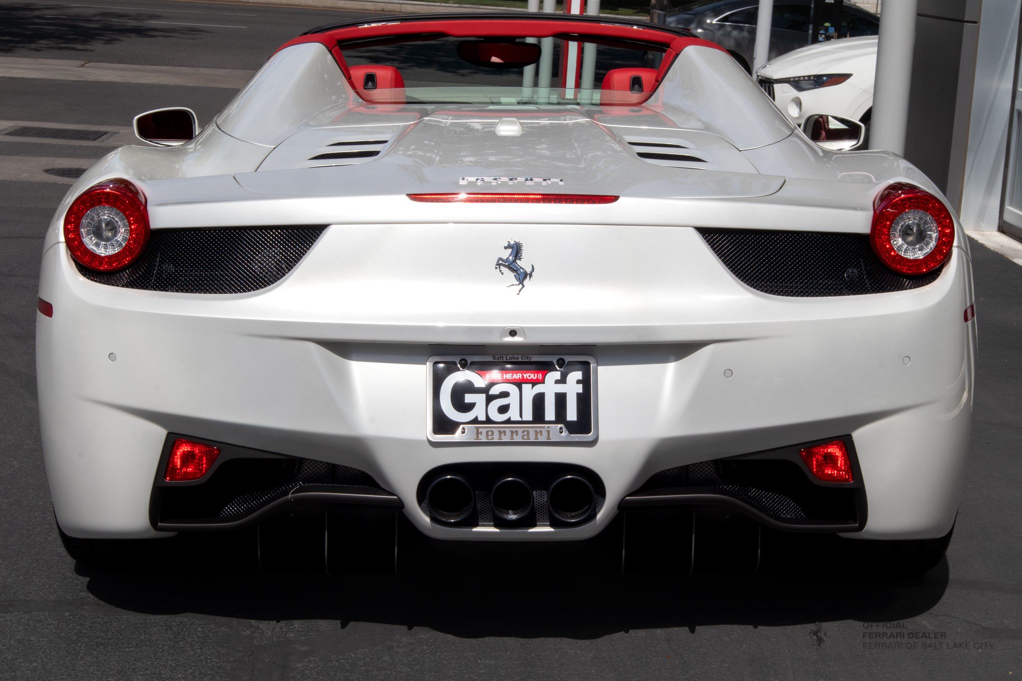 Used 2012 Ferrari 458 Spider RWD image 4