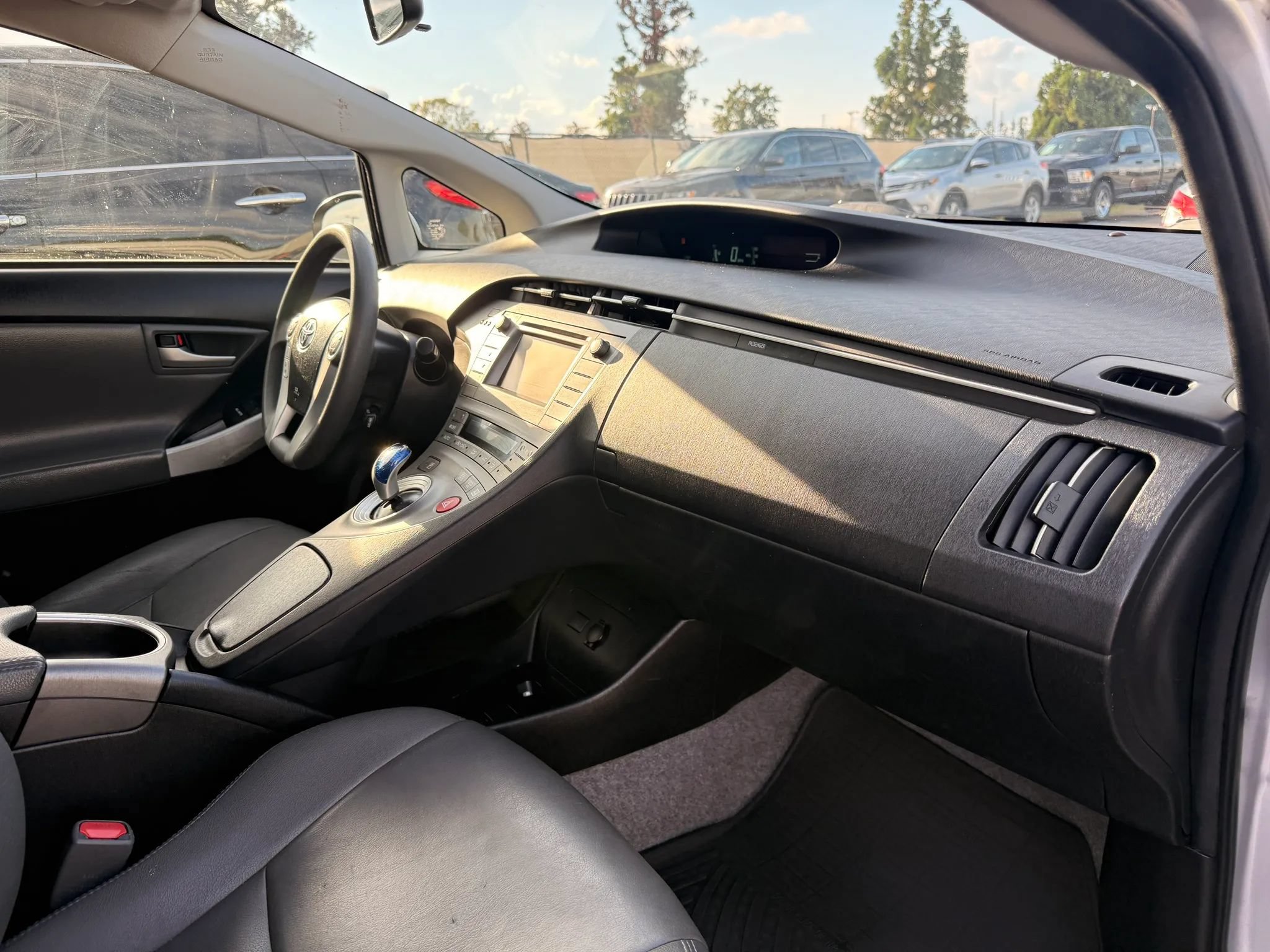 Used 2014 Toyota Prius Three FWD image 19