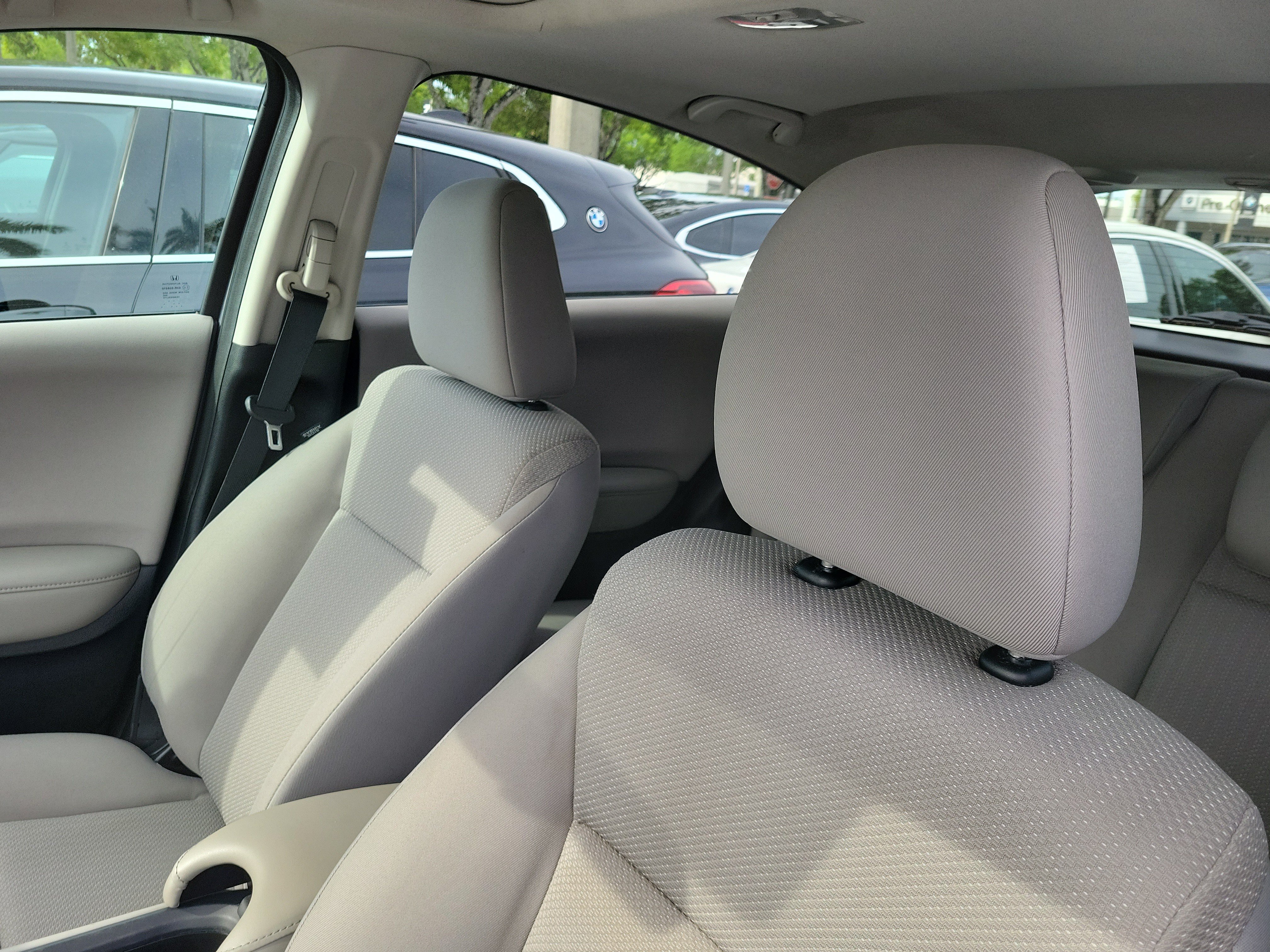 Used 2017 Honda HR-V EX image 12