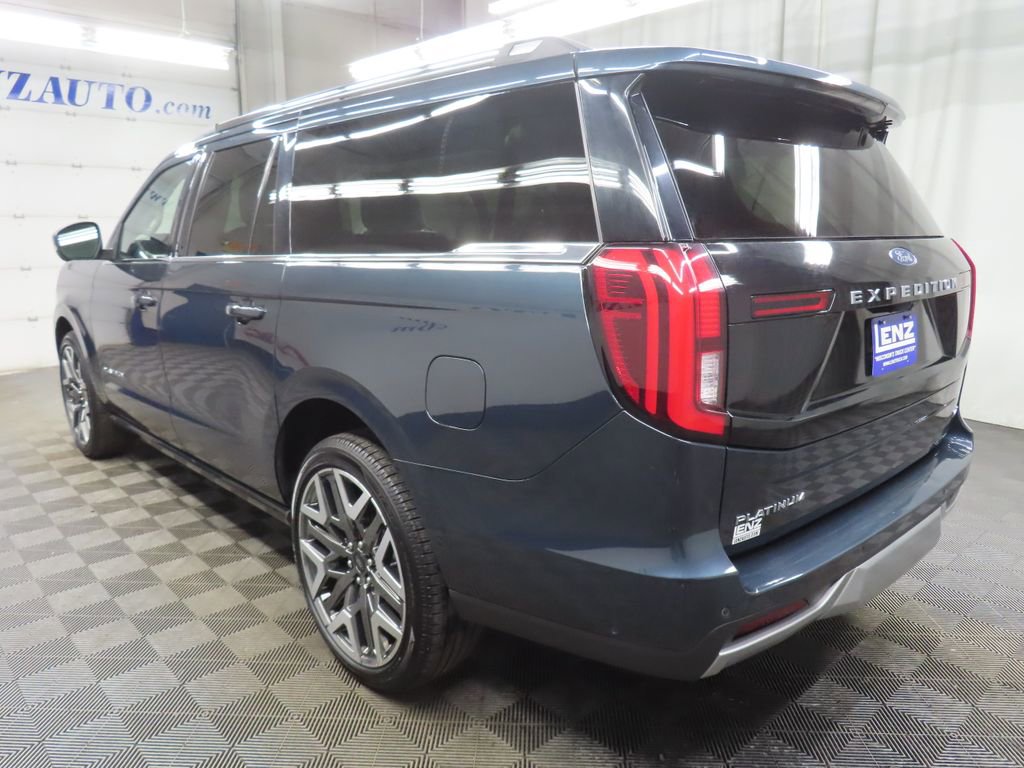 Used 2025 Ford Expedition Max Platinum w/ Platinum Ultimate Package AWD/4WD image 6