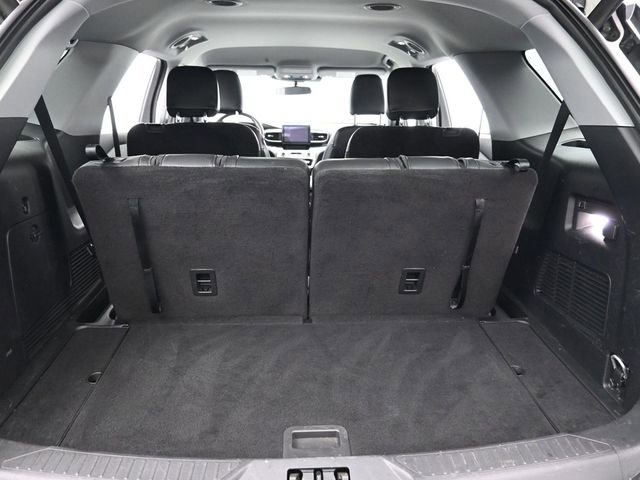 Used 2023 Ford Explorer XLT w/ Equipment Group 202A image 28