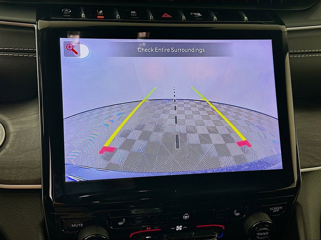 Certified 2023 Jeep Grand Cherokee Limited image 23