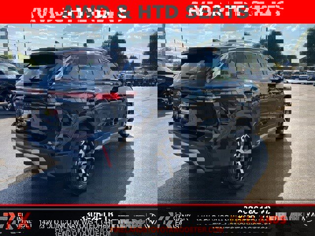 New 2025 Volkswagen Tiguan SE image 10