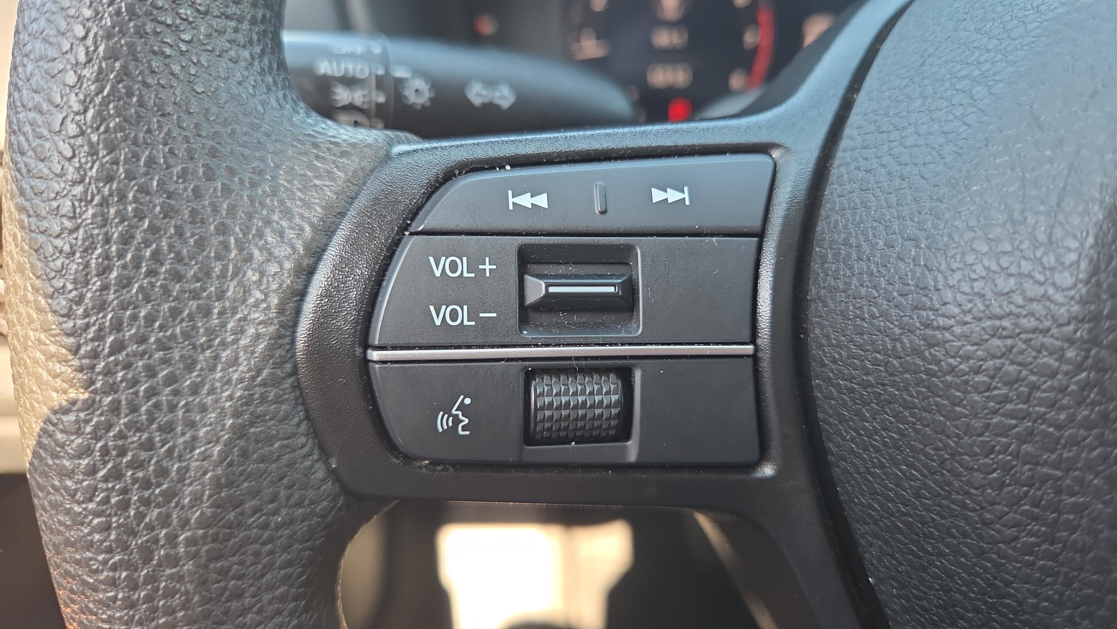Used 2023 Honda Accord EX image 24