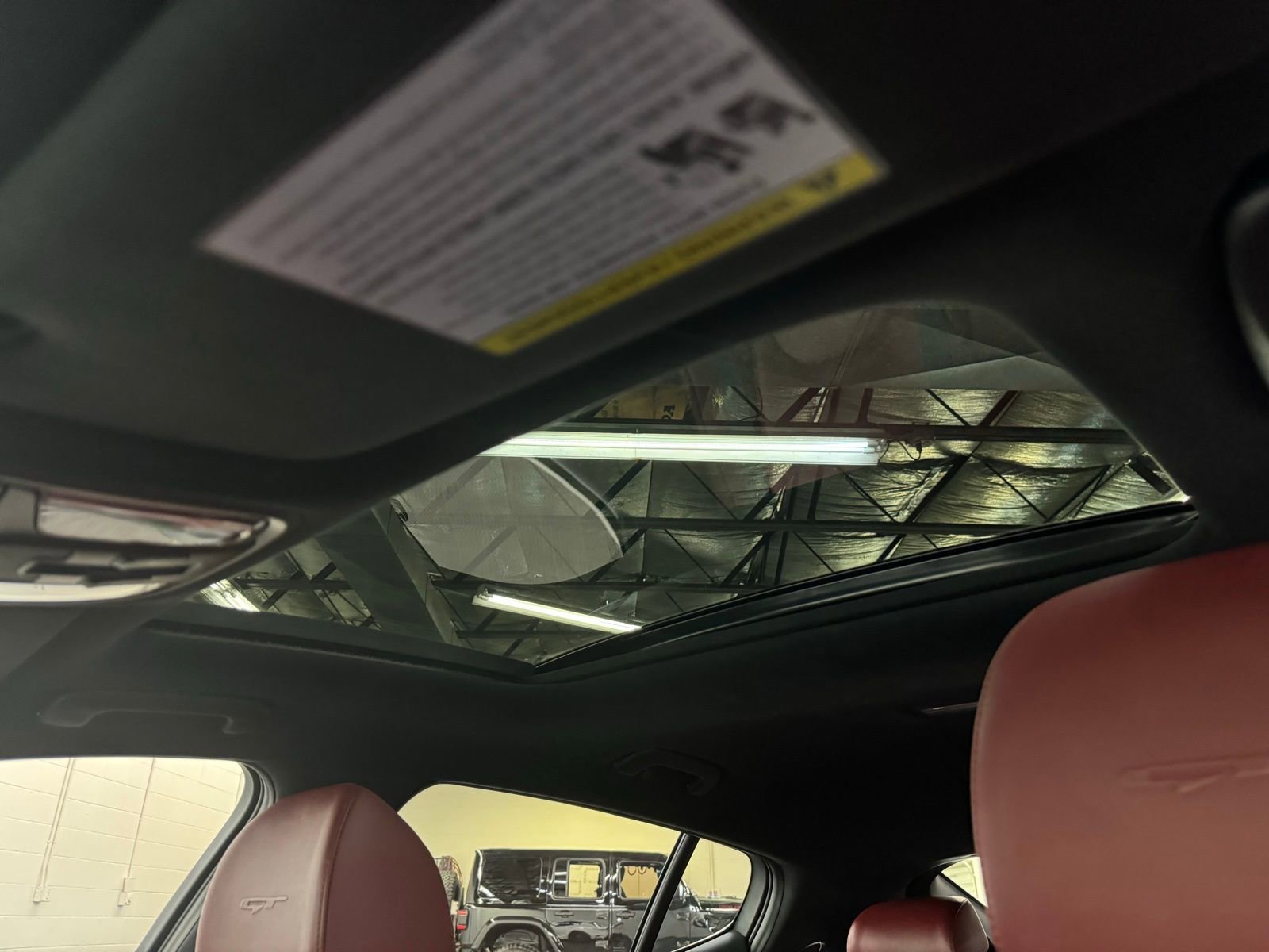 Used 2020 Kia Stinger GT2 image 12