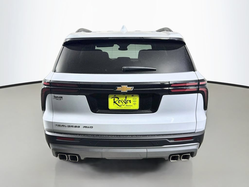 New 2027 Chevrolet Traverse LT w/ Sun and Wheel Package AWD/4WD image 6