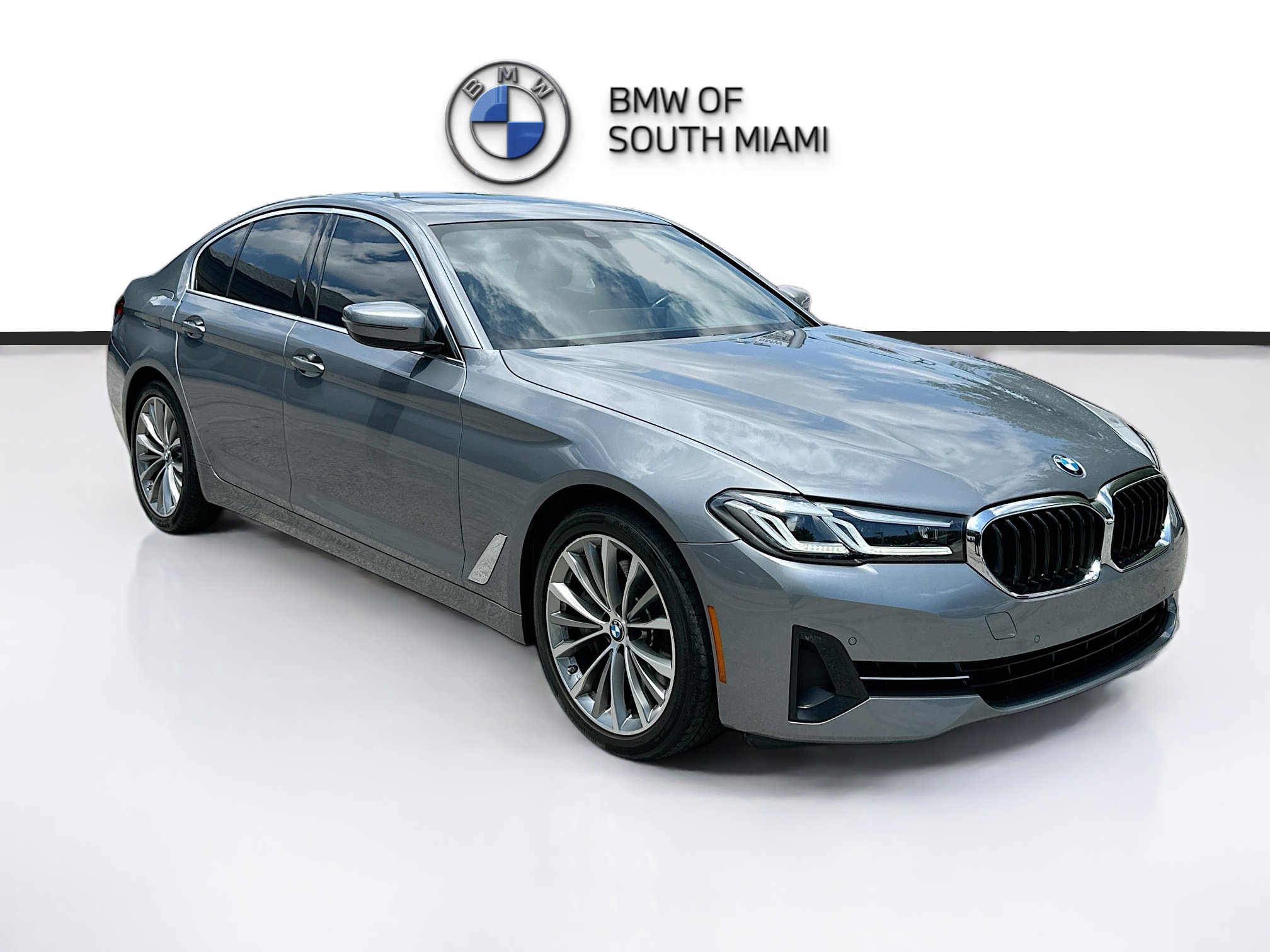 Certified 2023 BMW 540i w/ Convenience Package RWD image 1