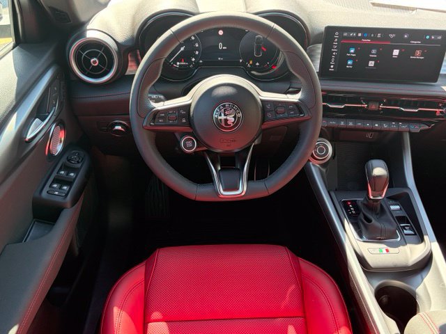 New 2026 Alfa Romeo Tonale w/ Red Premium Package AWD/4WD image 44