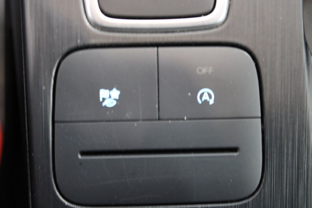 Used 2025 Ford Escape ST-Line FWD image 37
