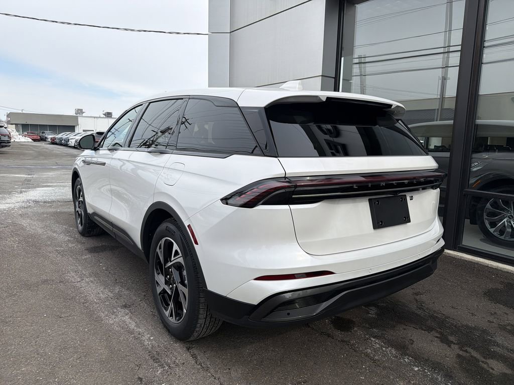 New 2026 Lincoln Nautilus Premier w/ Equipment Group 102A image 2