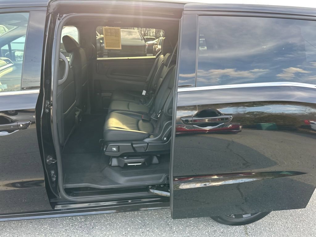 Used 2025 Honda Odyssey Sport-L image 21