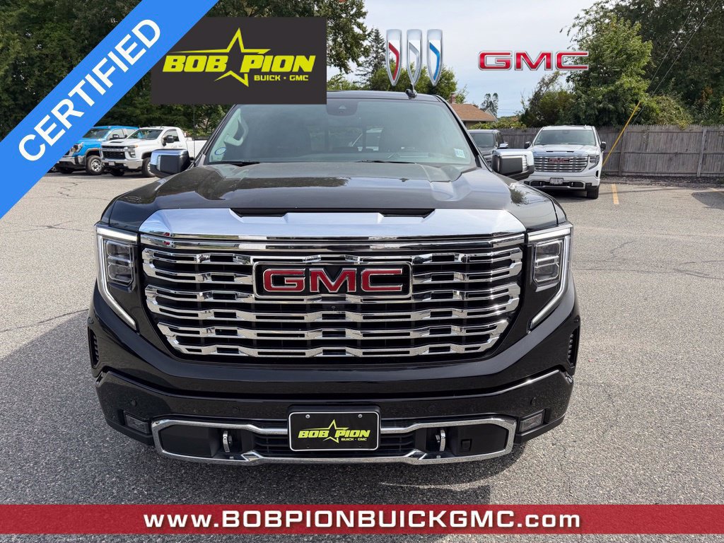 Used 2023 GMC Sierra 1500 Denali w/ Denali Reserve Package AWD/4WD image 6