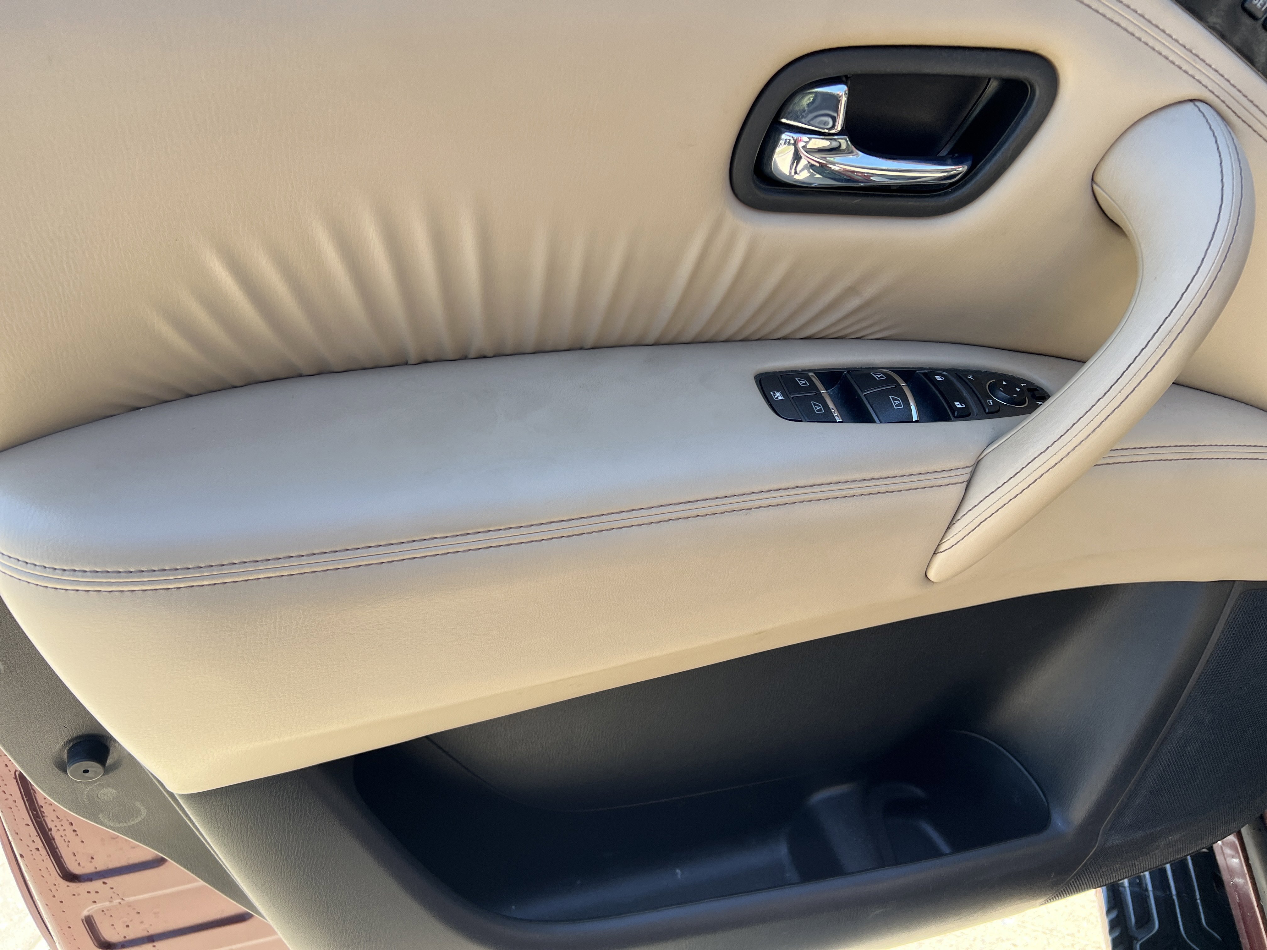 Used 2021 Nissan Armada Platinum w/ Captain's Chairs Package RWD image 13