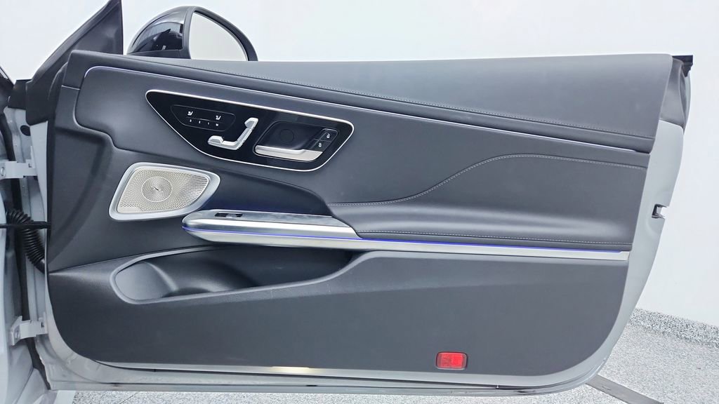Used 2024 Mercedes-Benz CLE 450 4MATIC Coupe image 23