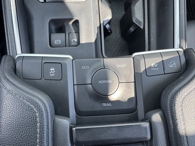 Certified 2024 Toyota Grand Highlander XLE image 26