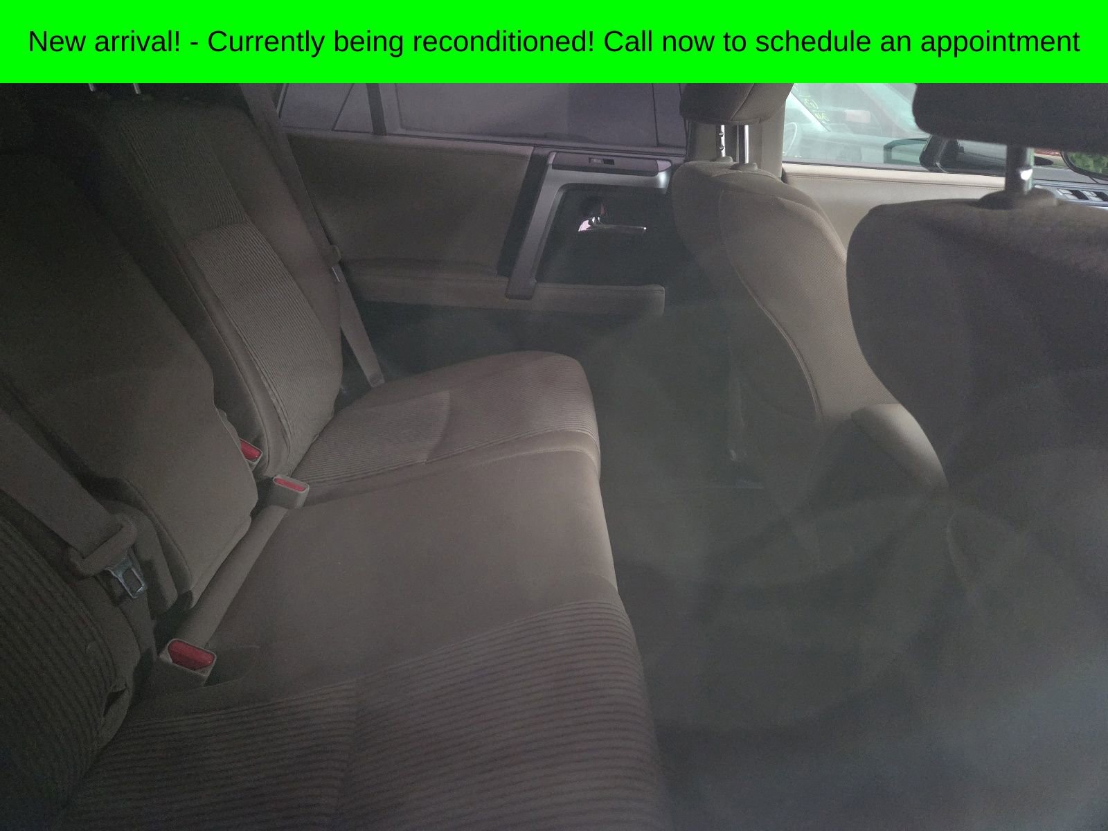 Used 2018 Toyota 4Runner SR5 AWD/4WD image 10