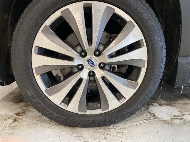 Used 2022 Subaru Ascent Touring image 5