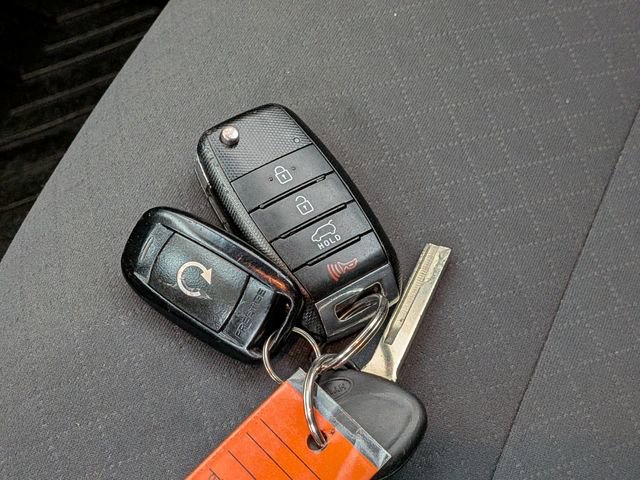 Used 2016 Kia Sorento LX w/ LX Convenience Package image 31