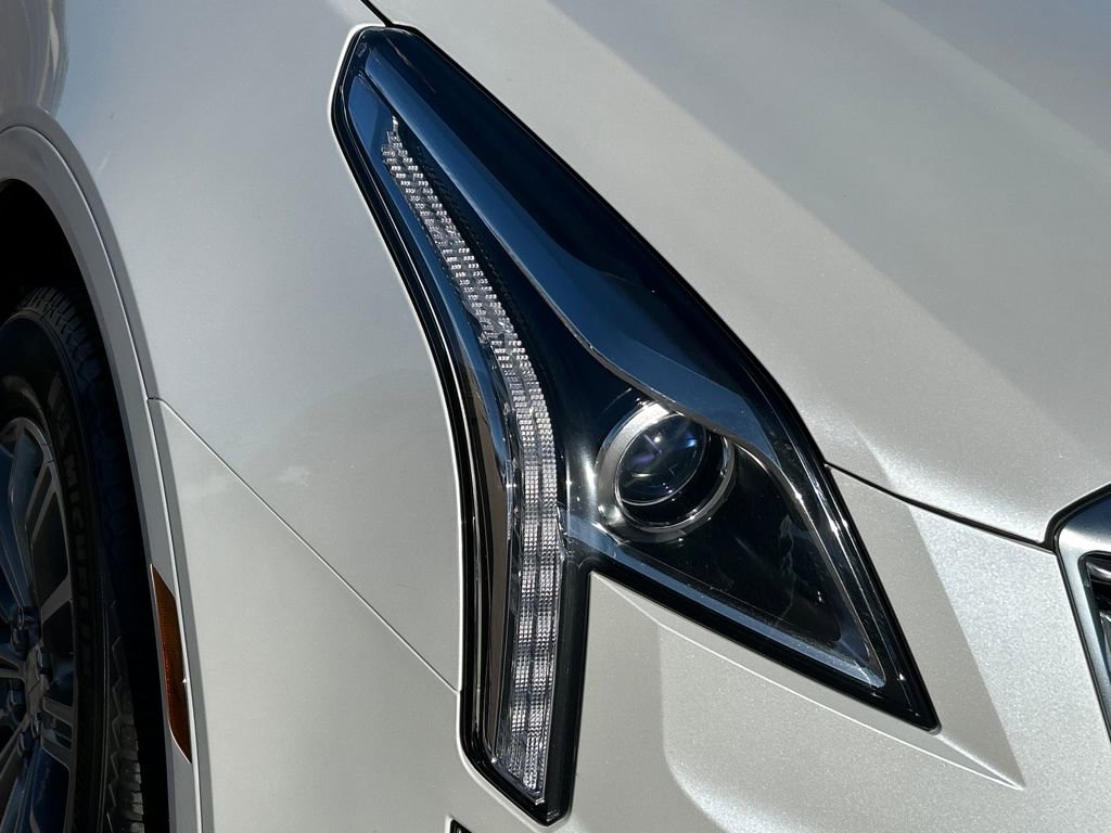 Used 2019 Cadillac XT5 Luxury image 31