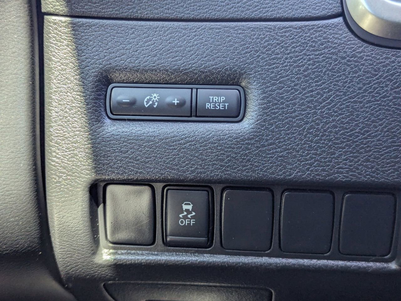 Used 2018 Nissan Murano S image 30