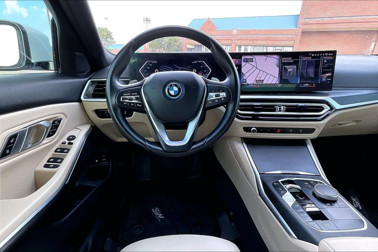 Used 2023 BMW 330e RWD image 13