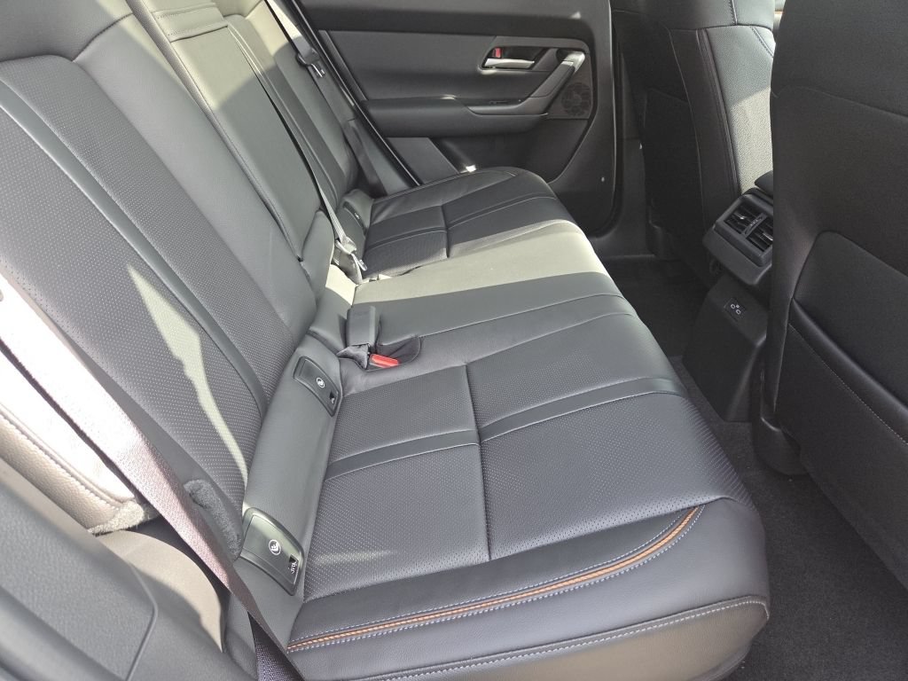 New 2026 MAZDA CX-50 AWD 2.5 Hybrid w/ Premium Pkg image 16