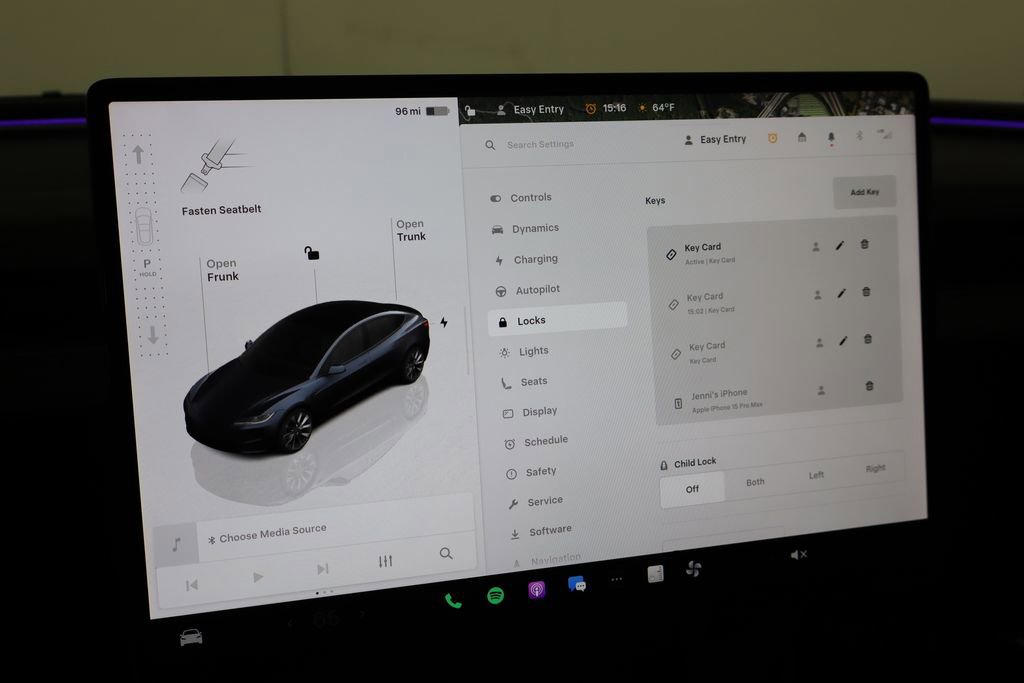 Used 2024 Tesla Model 3 Standard Range image 33