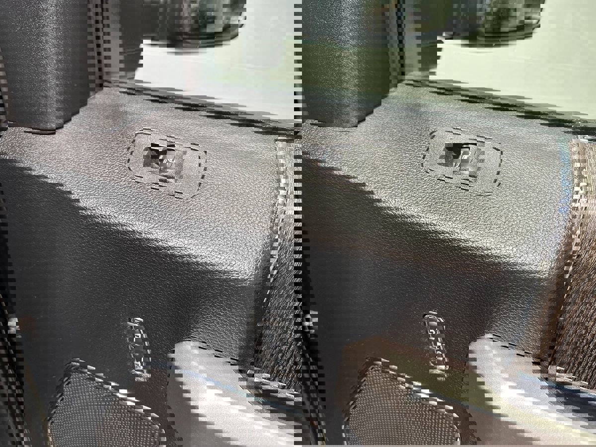 Used 2021 Ford F350 Lariat image 9