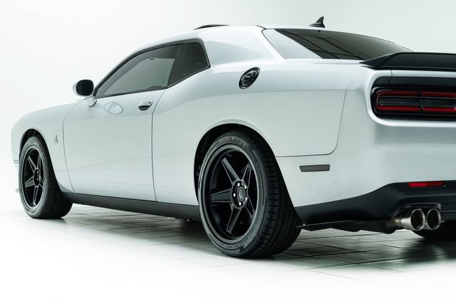 Used 2020 Dodge Challenger R/T Scat Pack RWD image 19
