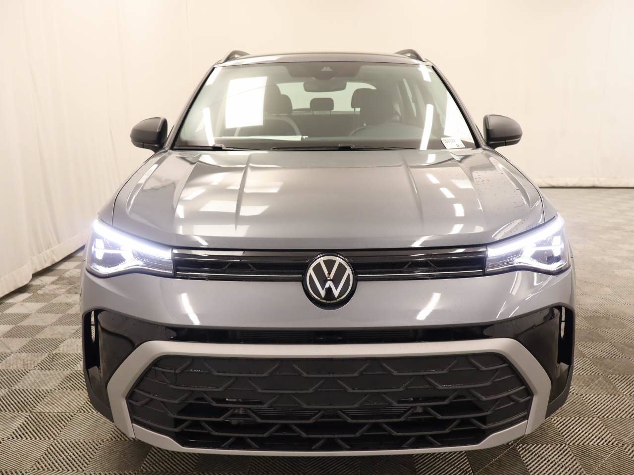 New 2026 Volkswagen Taos S FWD image 4