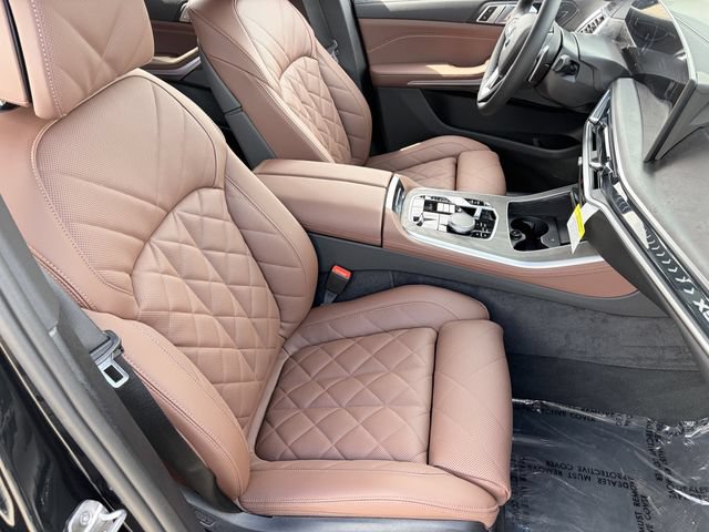 Used 2026 BMW X5 xDrive50e AWD/4WD image 11