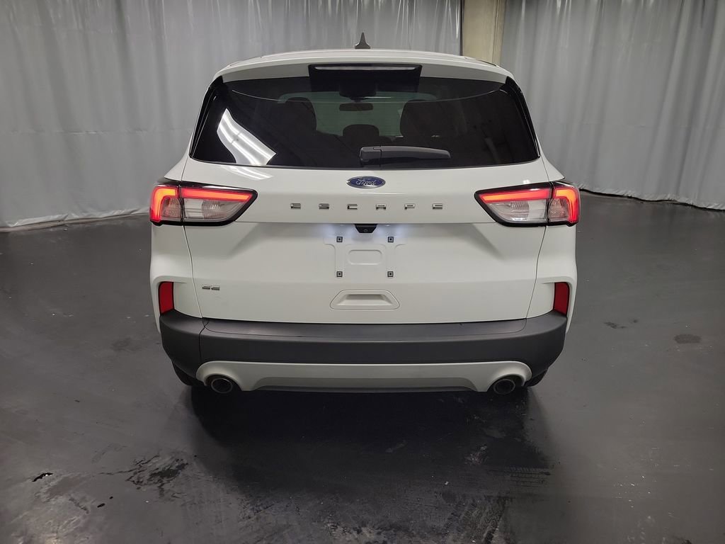 Used 2022 Ford Escape SE FWD image 7