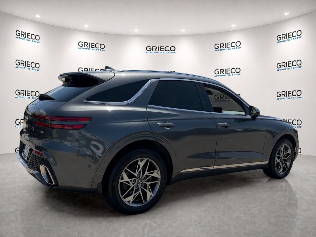 Used 2022 Genesis GV70 2.5T w/ Advanced Package AWD/4WD image 7