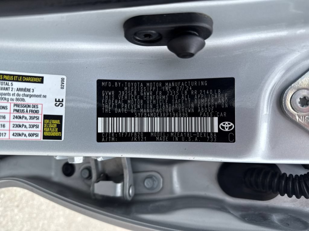 Used 2024 Toyota Corolla LE FWD image 30